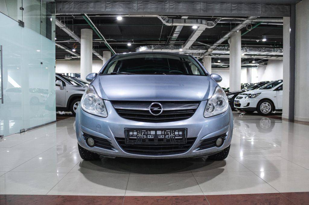 Купить Corsa с пробегом