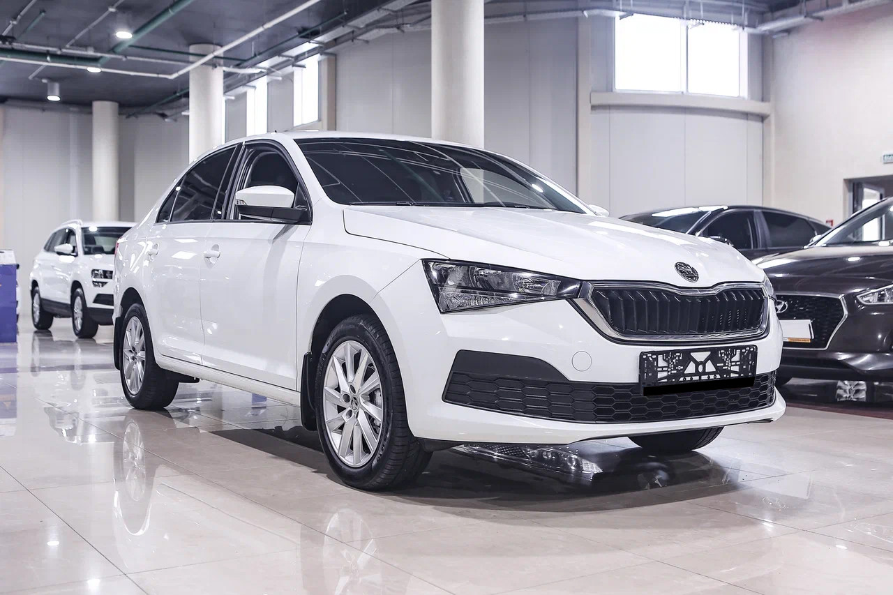 Купить Rapid с пробегом